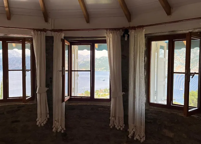 Light House Kule , Degirmen Deniz Manzarali Tas Marmaris