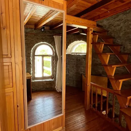 Kule Degirmen Deniz Manzarali Tas Ev * Marmaris