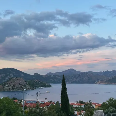 Villa Kule Degirmen Deniz Manzarali Tas Ev
