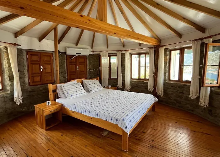 Light House Kule , Degirmen Deniz Manzarali Tas וילה