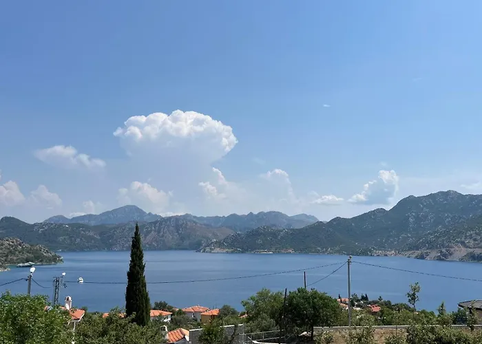 Light House Kule , Degirmen Deniz Manzarali Tas Villa *