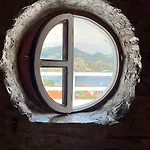Light House Kule , Degirmen Deniz Manzarali Tas 말마리스