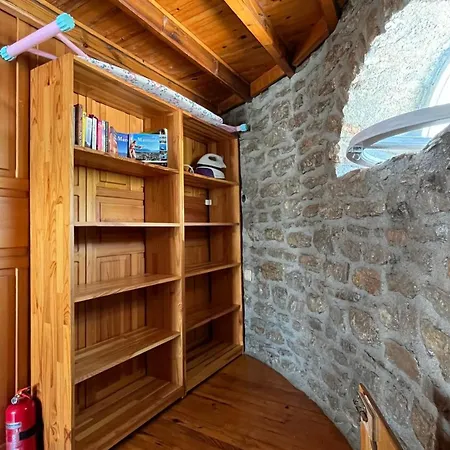 Light House Kule , Degirmen Deniz Manzarali Tas *